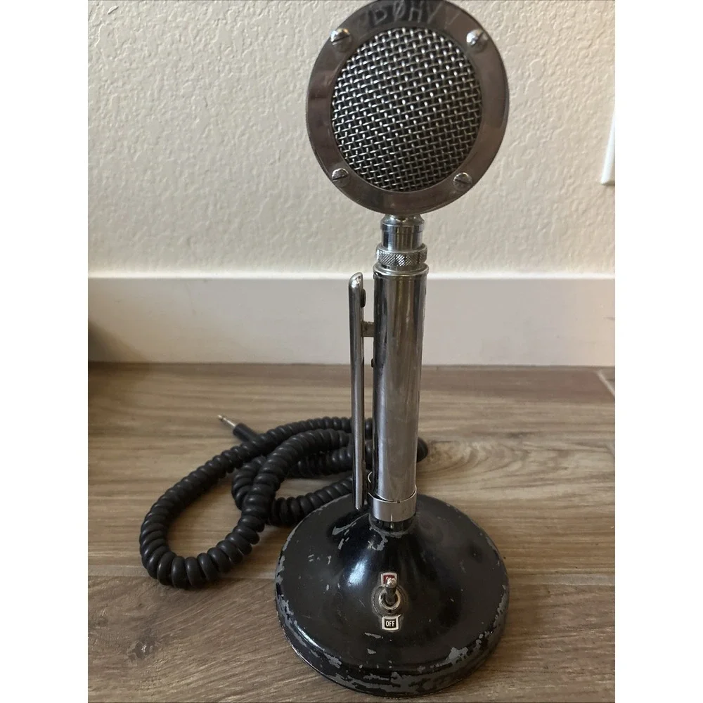 Astatic D-104 Amplified Microphone lot powered ham CB Radio 4 pin Desktop